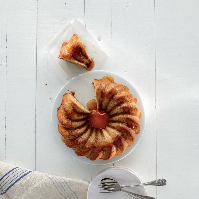 Lekue Deep Savarin Cake Mould 22cm Red or Black