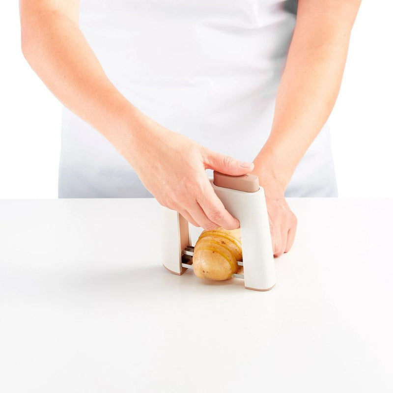 Lekue Hasselback Cutter