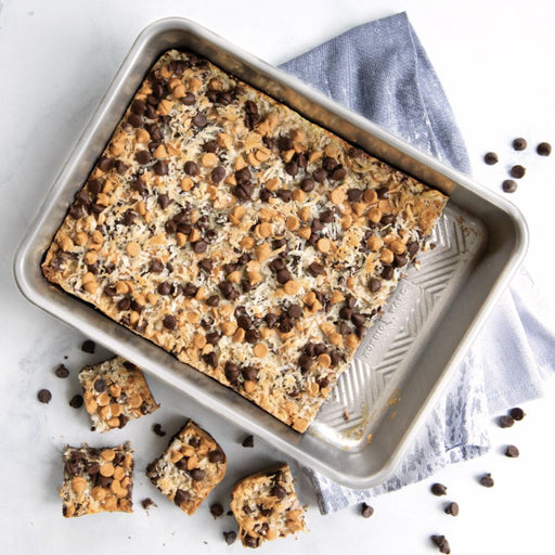 Nordic Ware Prism Rectangular Cake Pan 22cm x 33cm - Lighting.co.za