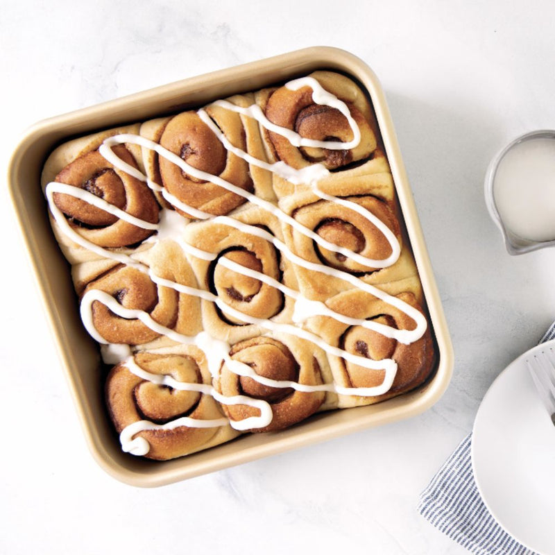 Nordic Ware 23cm x 23cm Non-Stick Square Cake Pan – Rose Gold - Lighting.co.za