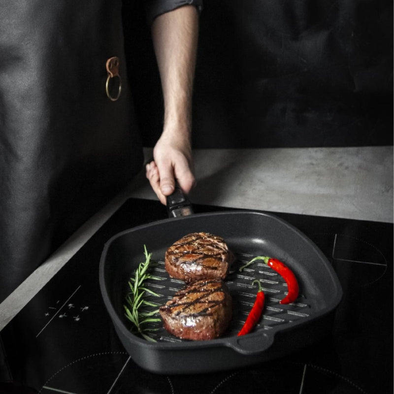 AMT Induction Square Grill Pan 28cm Non-Stick BBQ Grill Aluminium Pan - Lighting.co.za