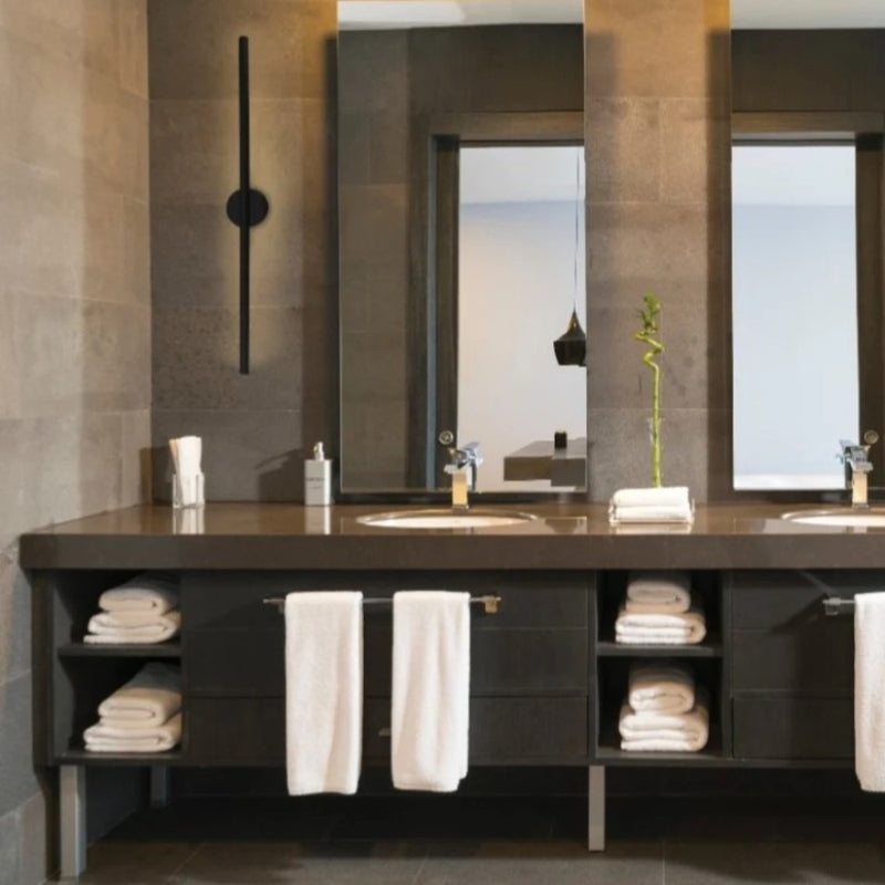 Hidra Tall 10 Watt LED Black | Gold Slim Wall Light - Lighting.co.za