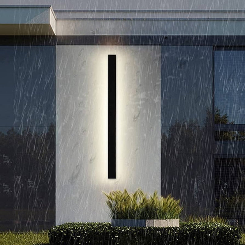 Silhouette Tall 30 Watt LED Black Slim Outdoor Wall Light - Lighting.co.za