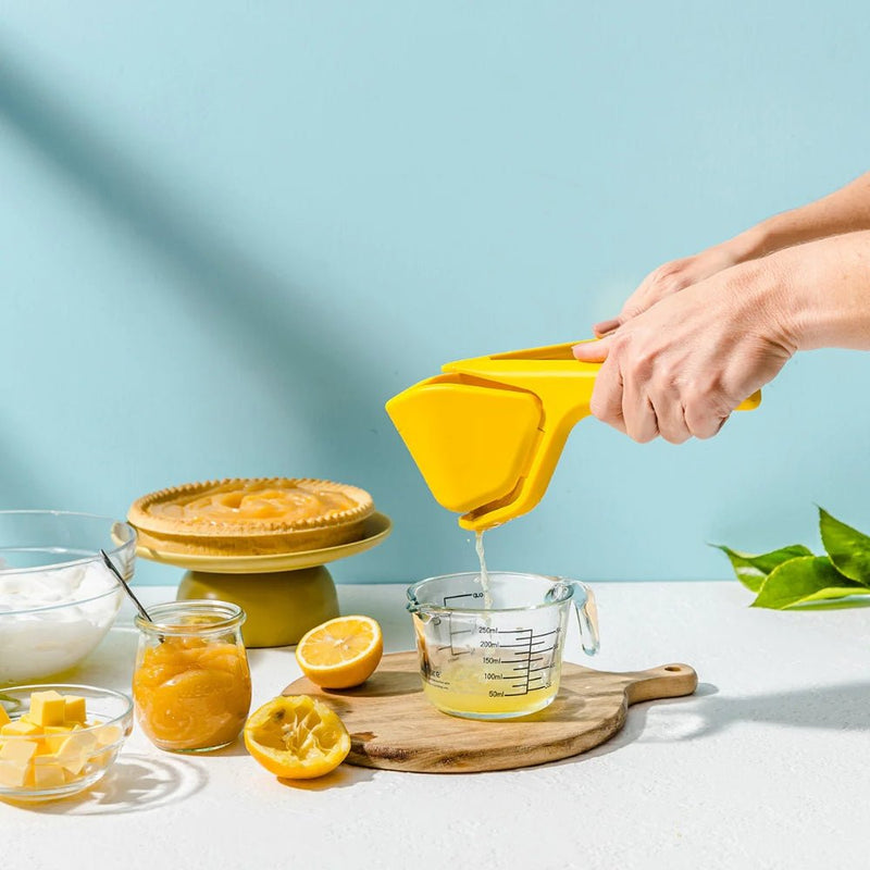 Dreamfarm Fluicer Juicer - Lemon - Lighting.co.za