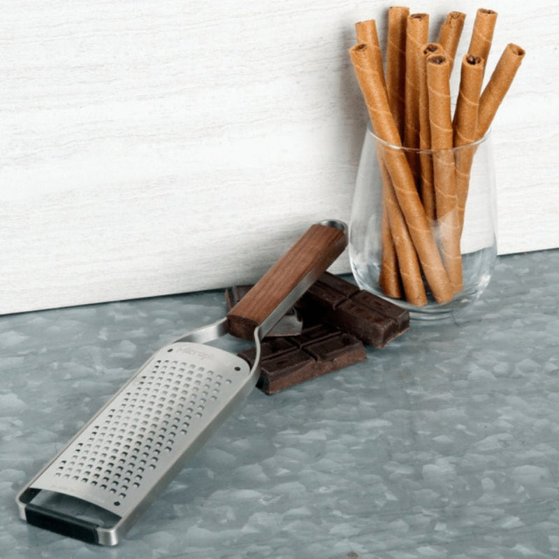 Microplane Master Series 2mm - Coarse Grater - Lighting.co.za
