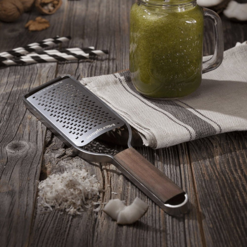 Microplane Master Series 2mm - Coarse Grater - Lighting.co.za