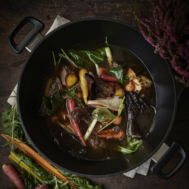 Scanpan Classic Induction Stew Pot 7.5L, 32cm - Lighting.co.za