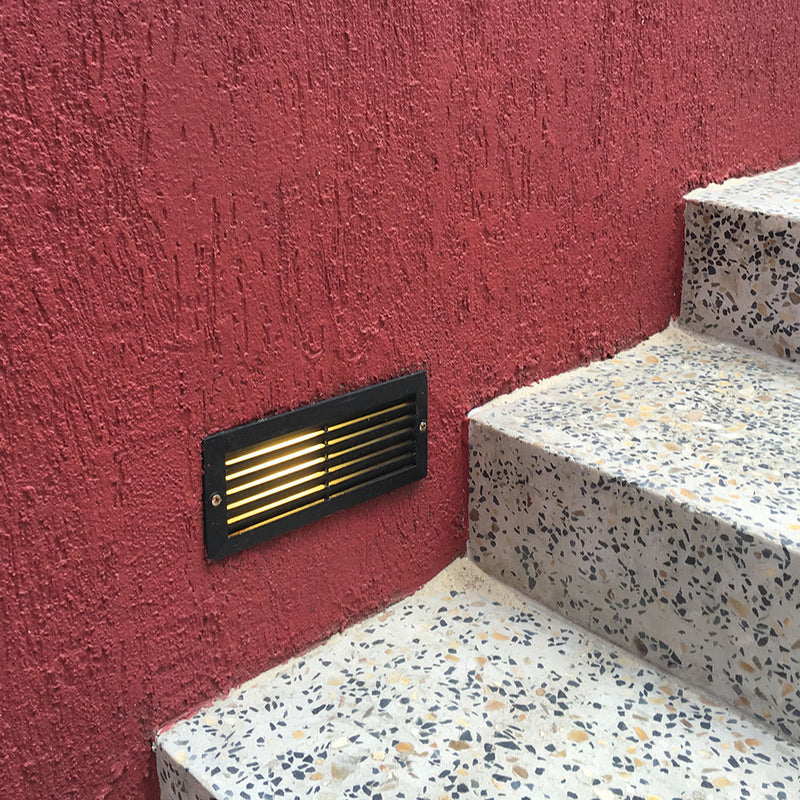 Louvre Black or White Grid Recessed Brick Step Light - Lighting.co.za